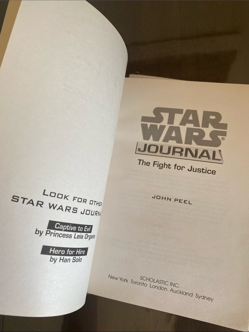 Star Wars Chapter Books beginner reading - Picture 2 of 7